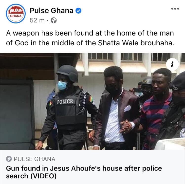 PAWA_GH's tweet photo. Pastor too dey keep gun, eiiish https://t.co/30BRt6hBAw