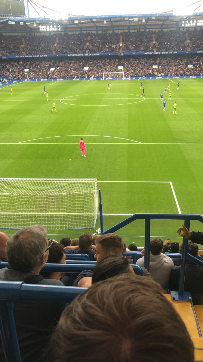 NotLeonardWhite's tweet photo. Not a bad view https://t.co/pstFjzT4LL