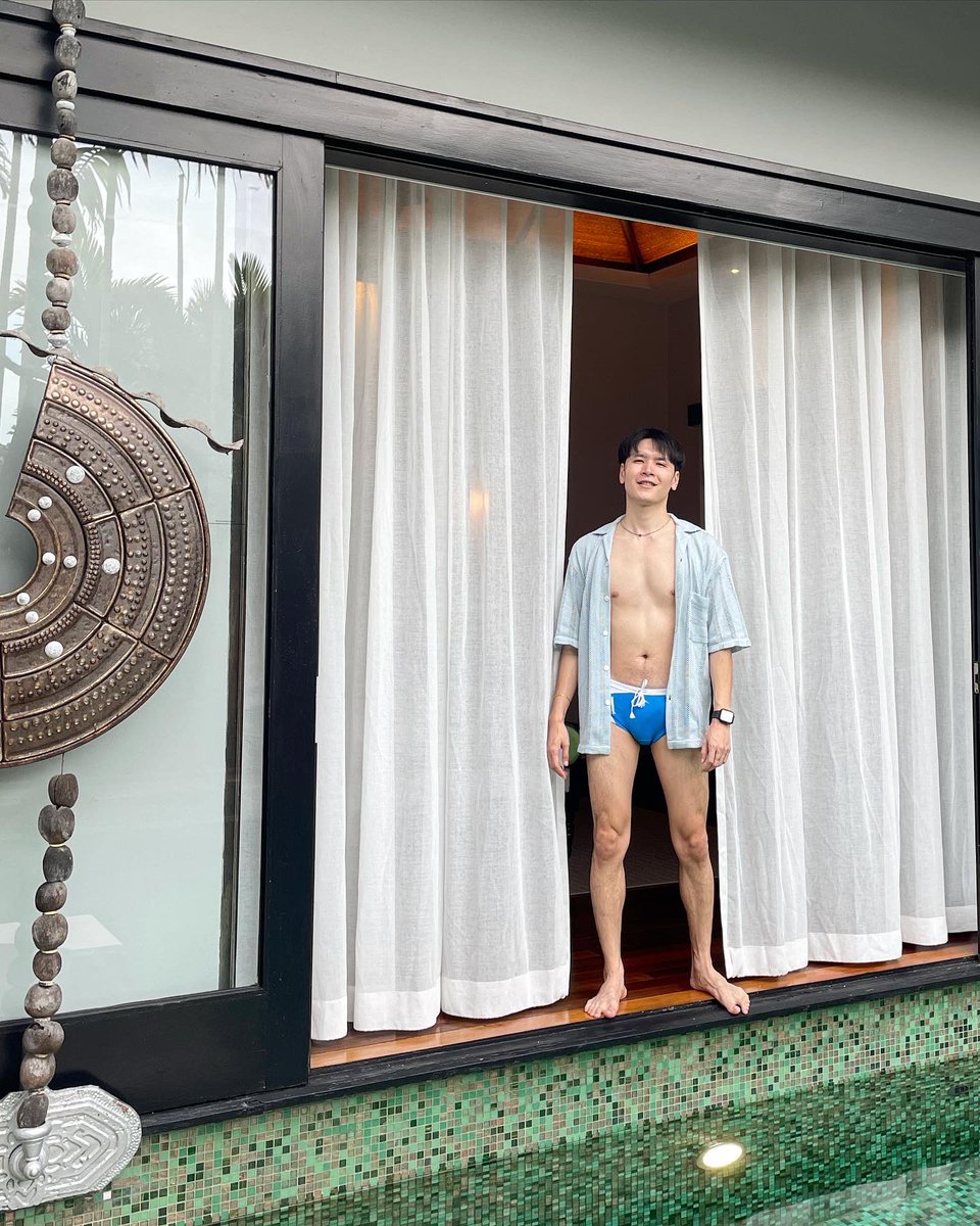 alexdefoxy's tweet photo. Keep Smiling 😀
#MrWeekendVacationer
#Alexdefoxy https://t.co/M7dPlSzkF0