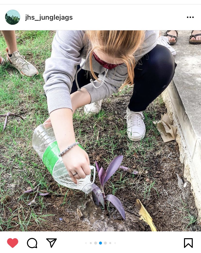 LazareScience's tweet image. Follow and join our environmental club on Insta jhs_junglejags Mrs Knight. Room 227. This week we planted some purple hearts followed by a Sunday hike! 🌱 ☀️ 🪴 🌸 🌲 🌹 🌳 🐆 #JagScience
