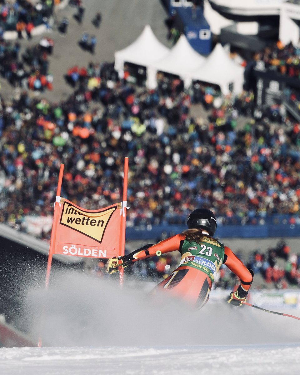 And we're off 🏁! <a href="/valeriegrenier7/">Valérie Grenier</a> skis to a strong 7️⃣th place in Sölden to kick off the famed World Cup Season opener on the demanding Rettenbach glacier.🔥

📸 GEPA
#CANskiteam