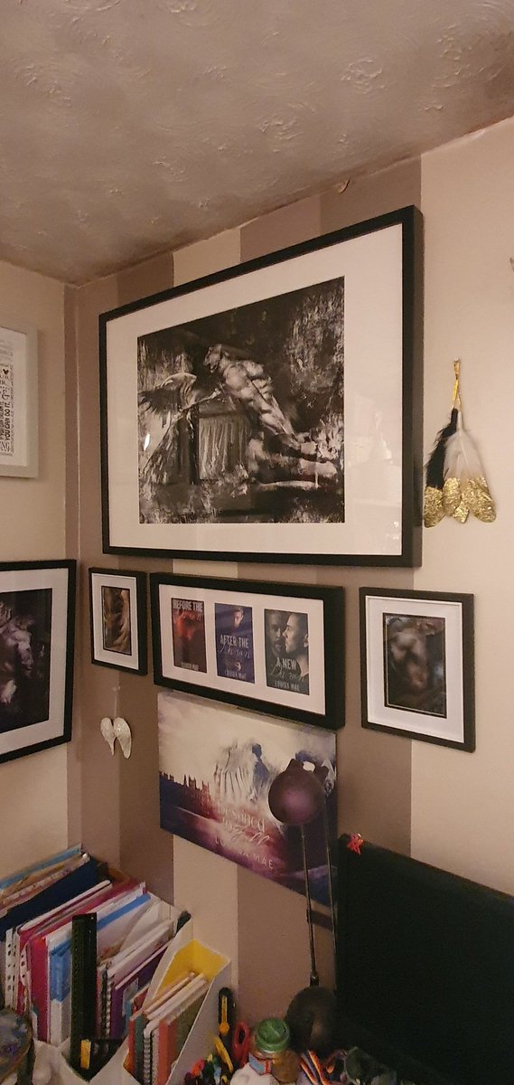 Louisamaeauthor's tweet photo. Finally got all my prints framed and on the wall. @JayAheer's angels look simply stunning as always. Also have @itsmickeytmusic @xGabrielPhoenix and Niall Perry are up there too  #homeoffice #authorspace  #Angels #art #happyplace #WFH #simplydefinedart https://t.co/mqmr3KtoCa