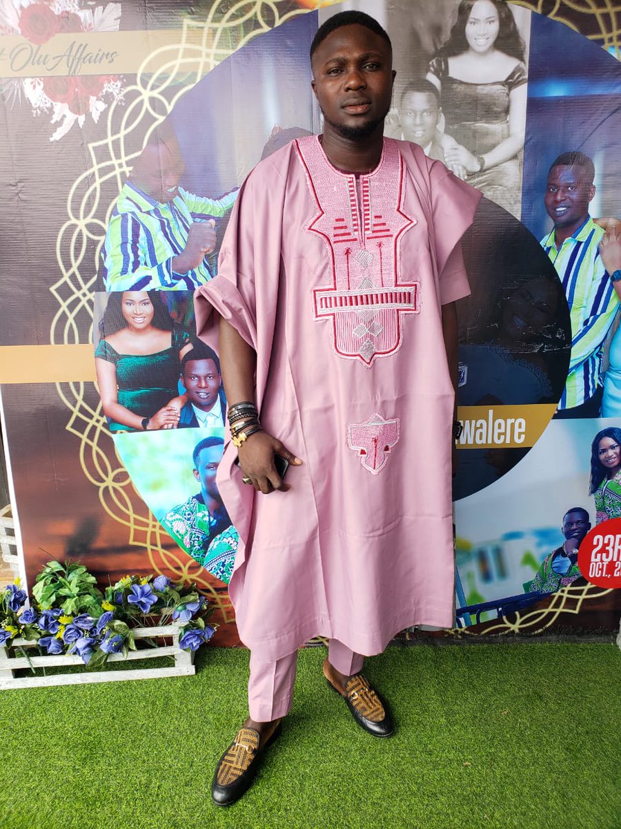 Transferhub21's tweet photo. Still your https://t.co/ugj1EfwFGF Transfer
"My voice,my vibes,my spirit my ginger is all about the mic"
@mayor_of_akure
@AkureHowFar 
@AyodeleOsma 
@officialnath_ 
@9ja_insider 
@Ifeoludavies 
@TheBabaTee 
@mclayor 
@nyfehmy 
@thisissegun 
@adexogbon 
@duobirth https://t.co/BlpernAIf6