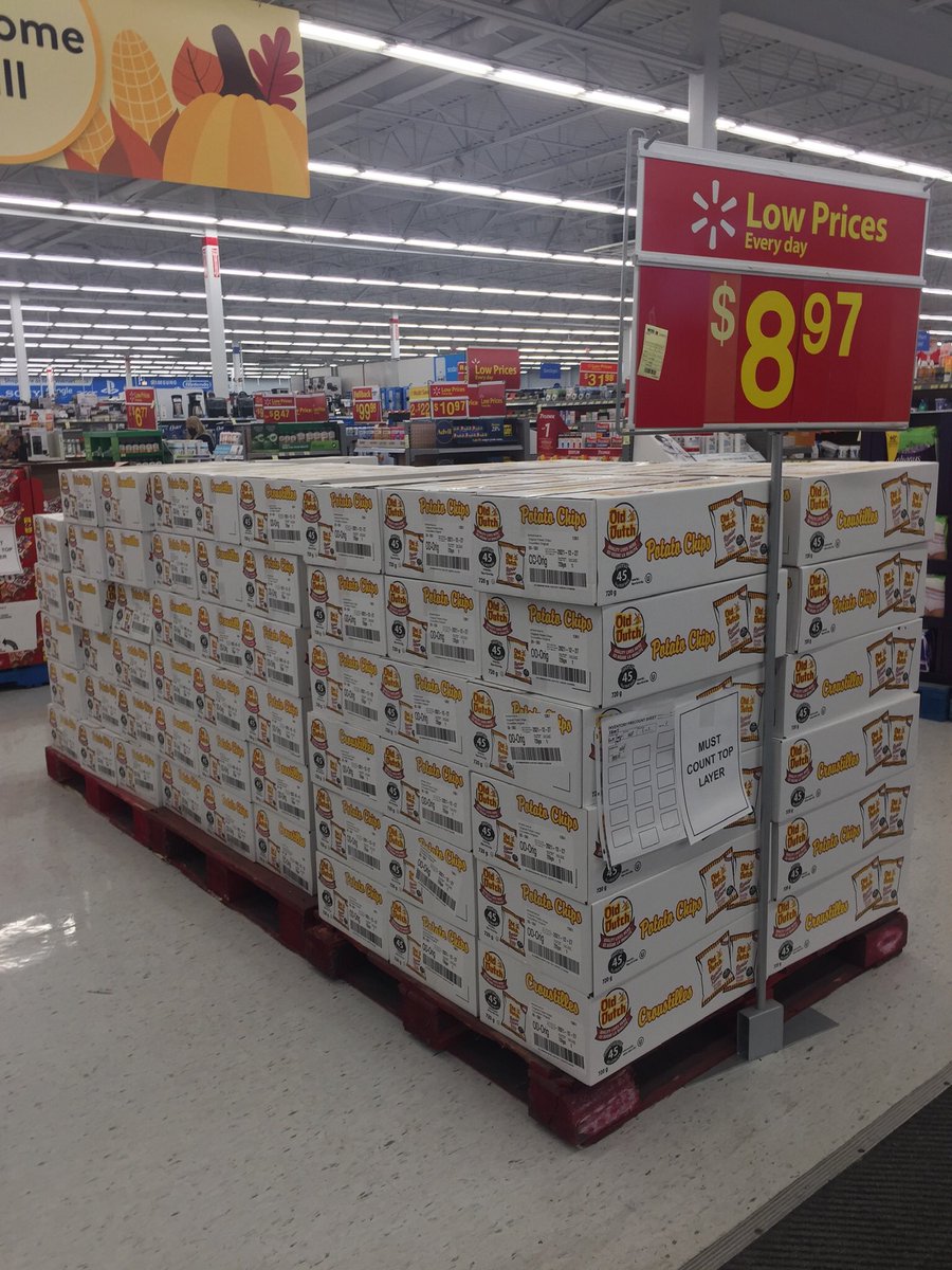 Math_Monkey1's tweet photo. So last week I took a photo of some boxes of potato chips and when I was back at the same shop, I took another photo—can you see the difference? And what difference would it make if I buy some now? https://t.co/YucL0Z6VWG
