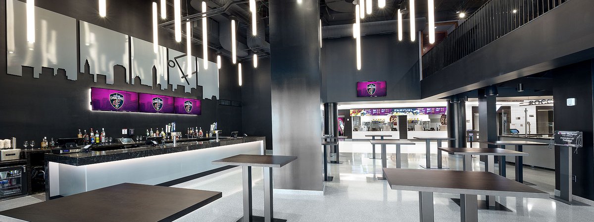Join us two hours before @Cavs games through the Cleveland-Cliffs Entrance at @RMFieldHouse or place an order for pick-up via your <a href="/SeatGeek/">SeatGeek</a> app. 
rocketmortgagefieldhouse.com/plan-your-visi…

<a href="/FieldHouseFoods/">Rocket Mortgage FieldHouse Foods</a> <a href="/rock1chef/">rock1chef</a> #LetEmKnow #cavs <a href="/AramarkSports/">Aramark Sports + Entertainment</a>