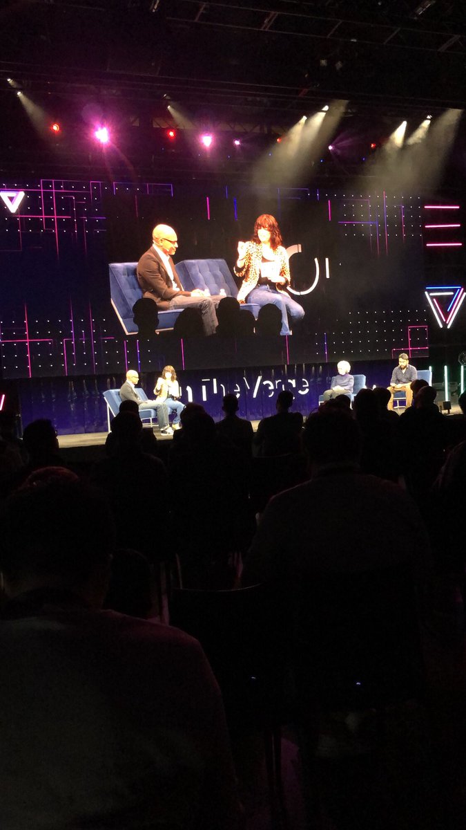 JanRoessner's tweet photo. “What the heck is the #Metaverse?” Discussion between @Vincent11D, #JanetMurray, and @MetaKovan. Led by @mslopatto of @verge.
#purposeverse https://t.co/T4nXhcztz6