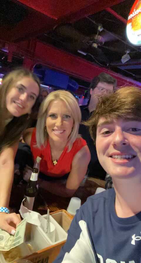 ⁦<a href="/IngrahamAngle/">Laura Ingraham</a>⁩ My son loved serving you at Library last night!  He’s a big fan!  Thanks for coming. #hottytoddy