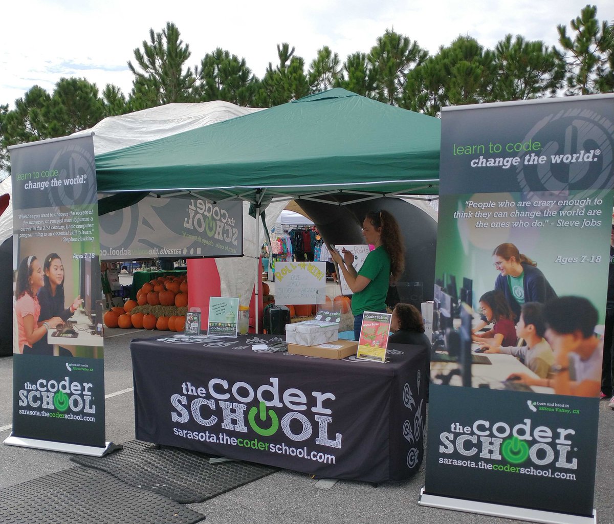 CoderSchoolSRQ's tweet image. Stop by our booth this weekend at the Fall Festival at The Mall @ UTC!
#coding #halloween #programming #scratchcoding @sarasota #bradenton #fallfestival #pythonprogramming
