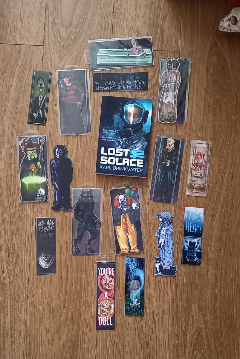 smbslt's tweet photo. New #comp #competition #giveaway now live #Halloween #spooky themed. https://t.co/cysqPlIIRY via rafflecopter. Winner gets x1 signed paperback #LostSolace and picks x1 #bookmark from those shown. Open worldwide, good luck #HappyHalloween xxx https://t.co/tmZVc959np