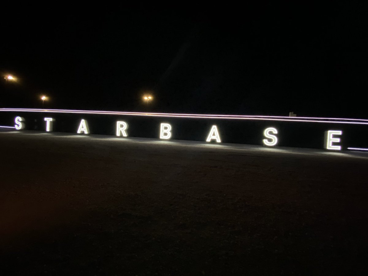 Outstanding.. and what an amazing dinner last night at the Mars base!🪐