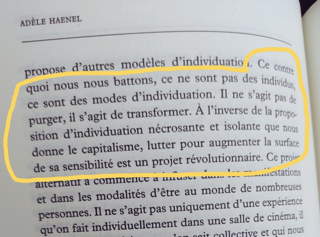Mar_Barbier's tweet photo. La force des mots d'Adèle Haenel dans Feu !, l'abécédaire des féminismes présents des @LibertaliaLivre : "Il ne s'agit pas de purger, il s'agit de transformer" 🔥 https://t.co/n0vlMmLV3R