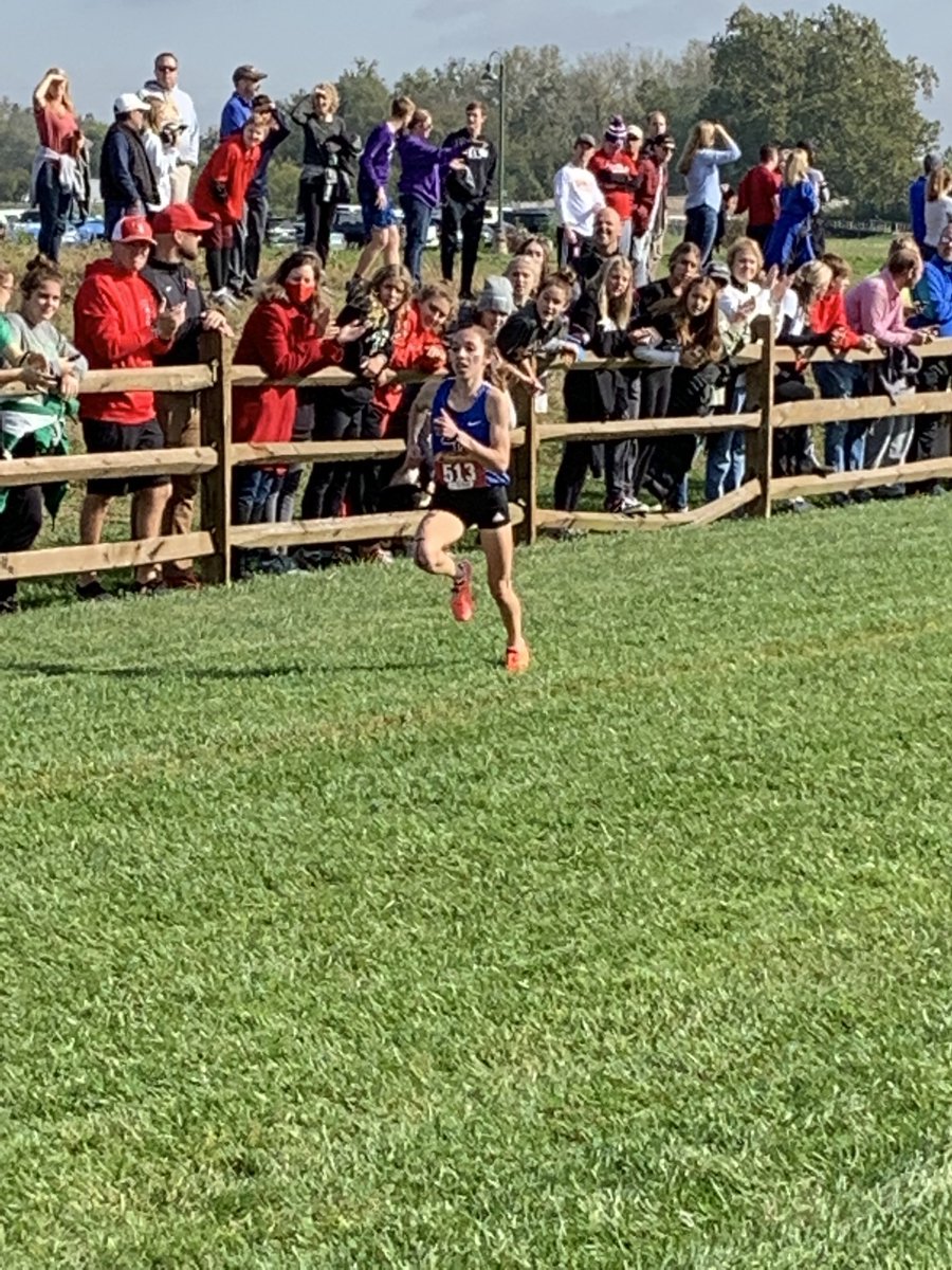 Lily Cridge pushes it to the finish while winning the Shelbyville XC Semi-State in just over 17 minutes! Way to go!!