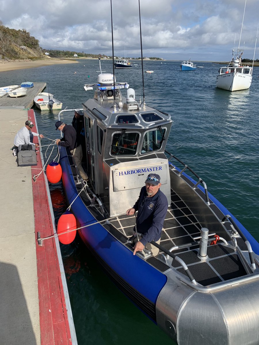 HMCHATHAM's tweet photo. This morning, the Chatham Harbormaster responded to a rpt of a boat taking on water 11 miles E of Chatham with 4 persons onboard.  Good Samaritan’s assisted and all persons we’re xfered to the H-27 response boat. All persons were safe and accounted for https://t.co/TL4gha0H6X