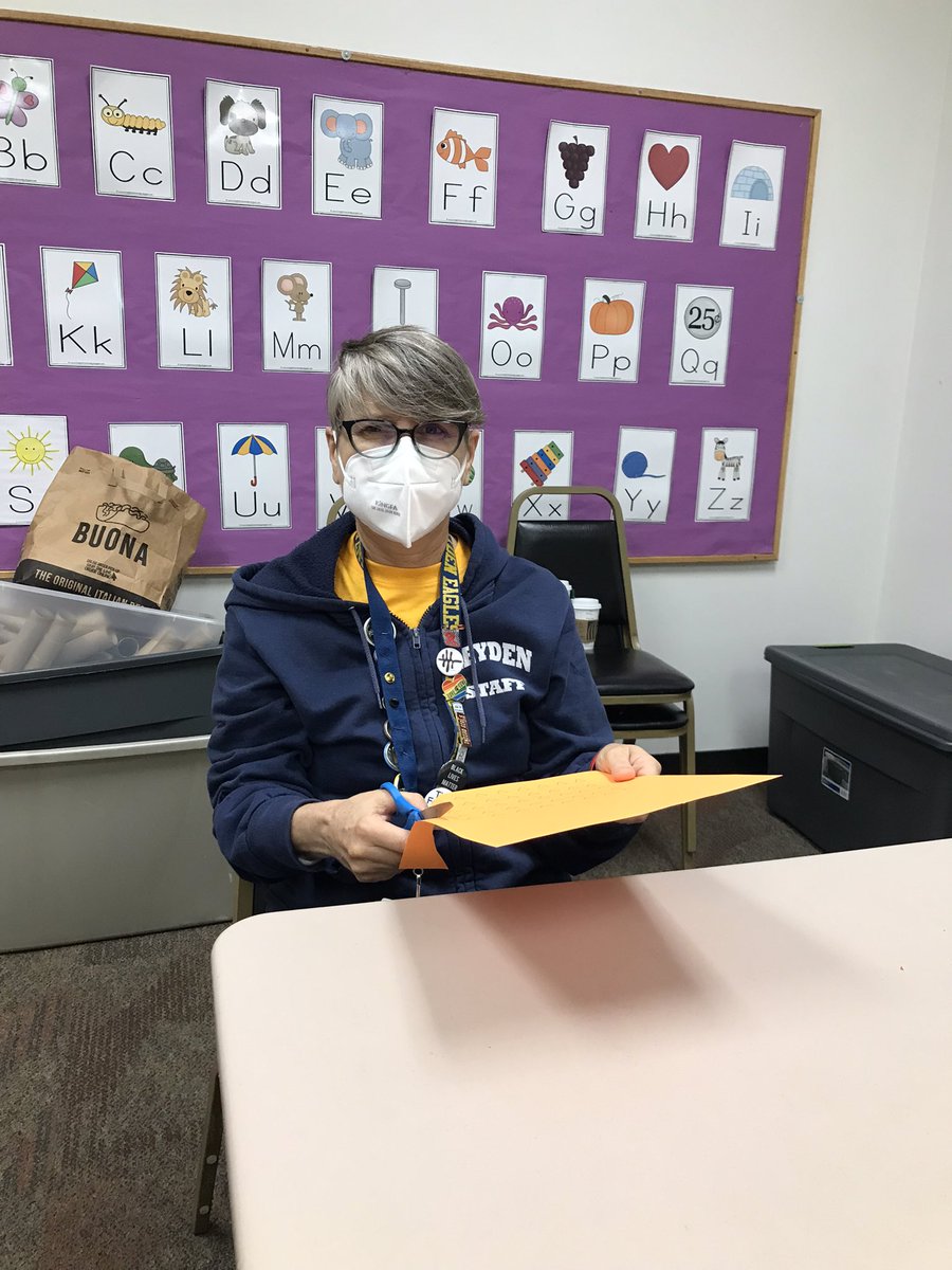 ProfCurley's tweet photo. We are rocking #leydenpride Make a Difference Day at the @fppld! More pics here: https://t.co/it9MBANL2m https://t.co/fQsPbTeocZ
