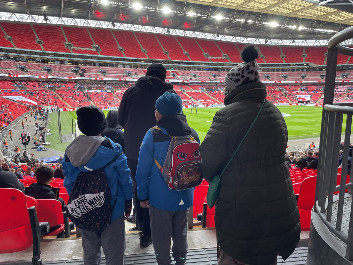 Shaista Aziz 💙 tweet media