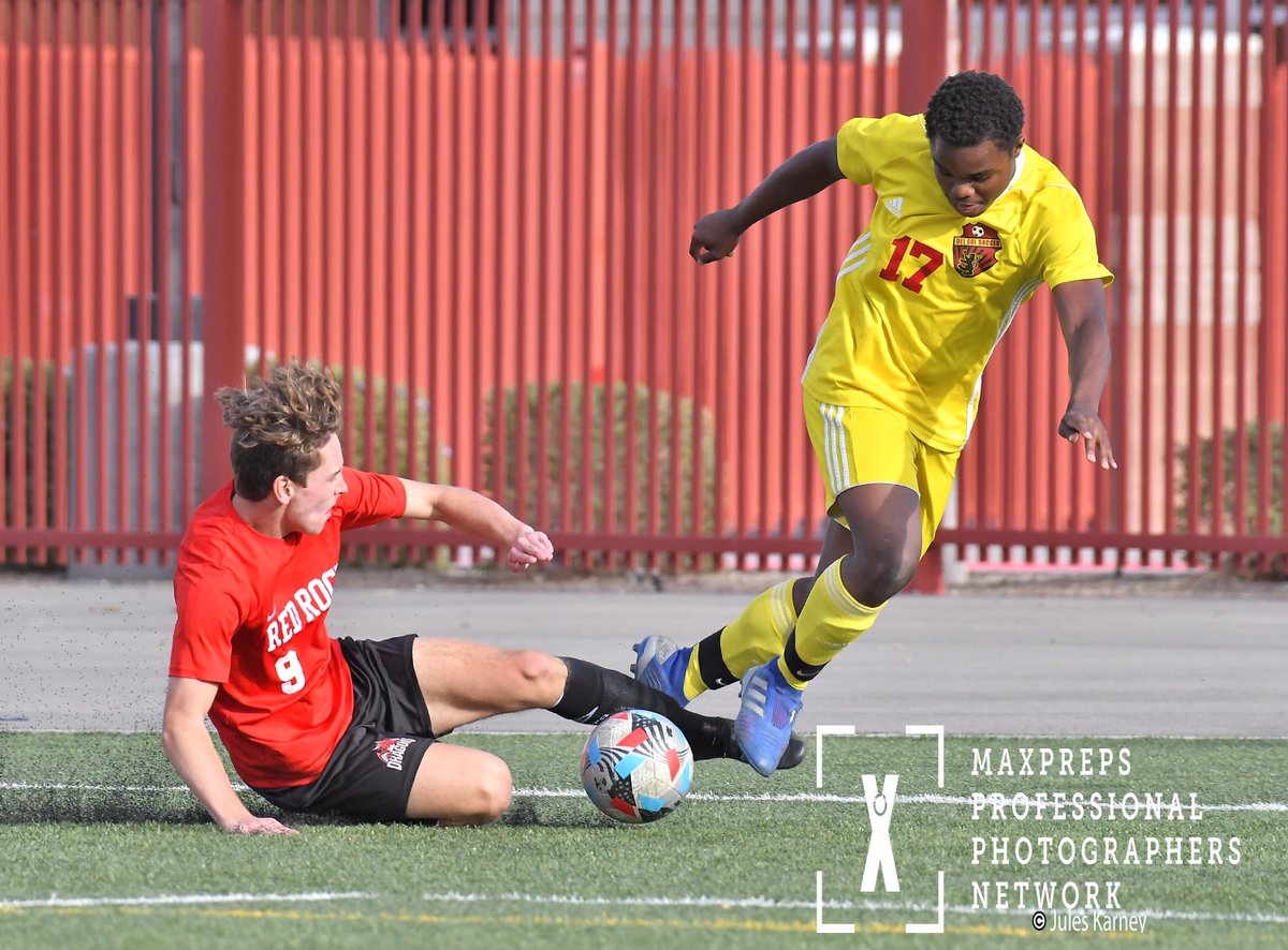 juleskarney's tweet photo. Del Sol @ Doral Academy. Photos now available on https://t.co/zRcP3fINXv https://t.co/9BHEmYJ7Qm @DoralHs @delsolhighschool #delsolhighschool #varsitysoccer https://t.co/ekYutEteZf