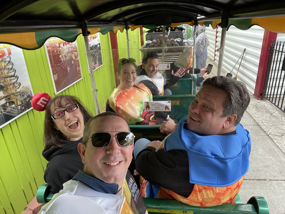 The <a href="/AdventurelandLI/">Adventureland Long Island</a> train is in or close. #johnlynchtraffic. #masstransit. #pumpkinpark #adventureland