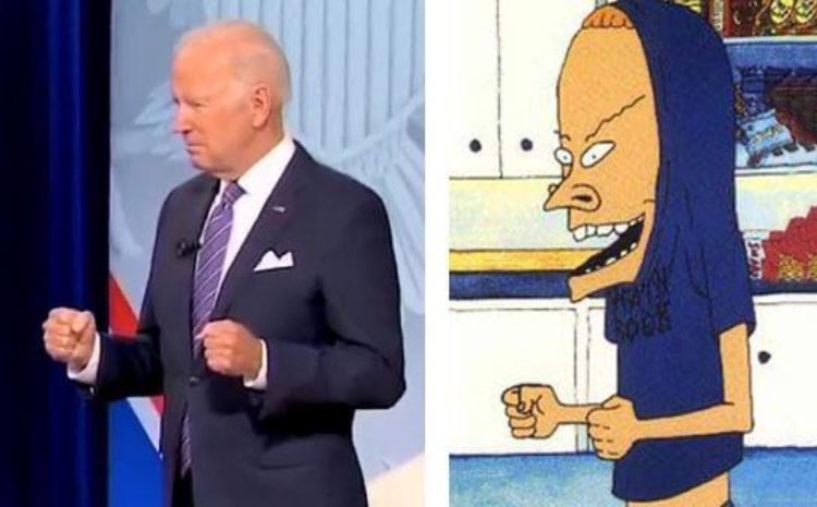 joeymeredith2's tweet photo. @JoeBiden TP for my bunghole https://t.co/8bYVNC6QjN