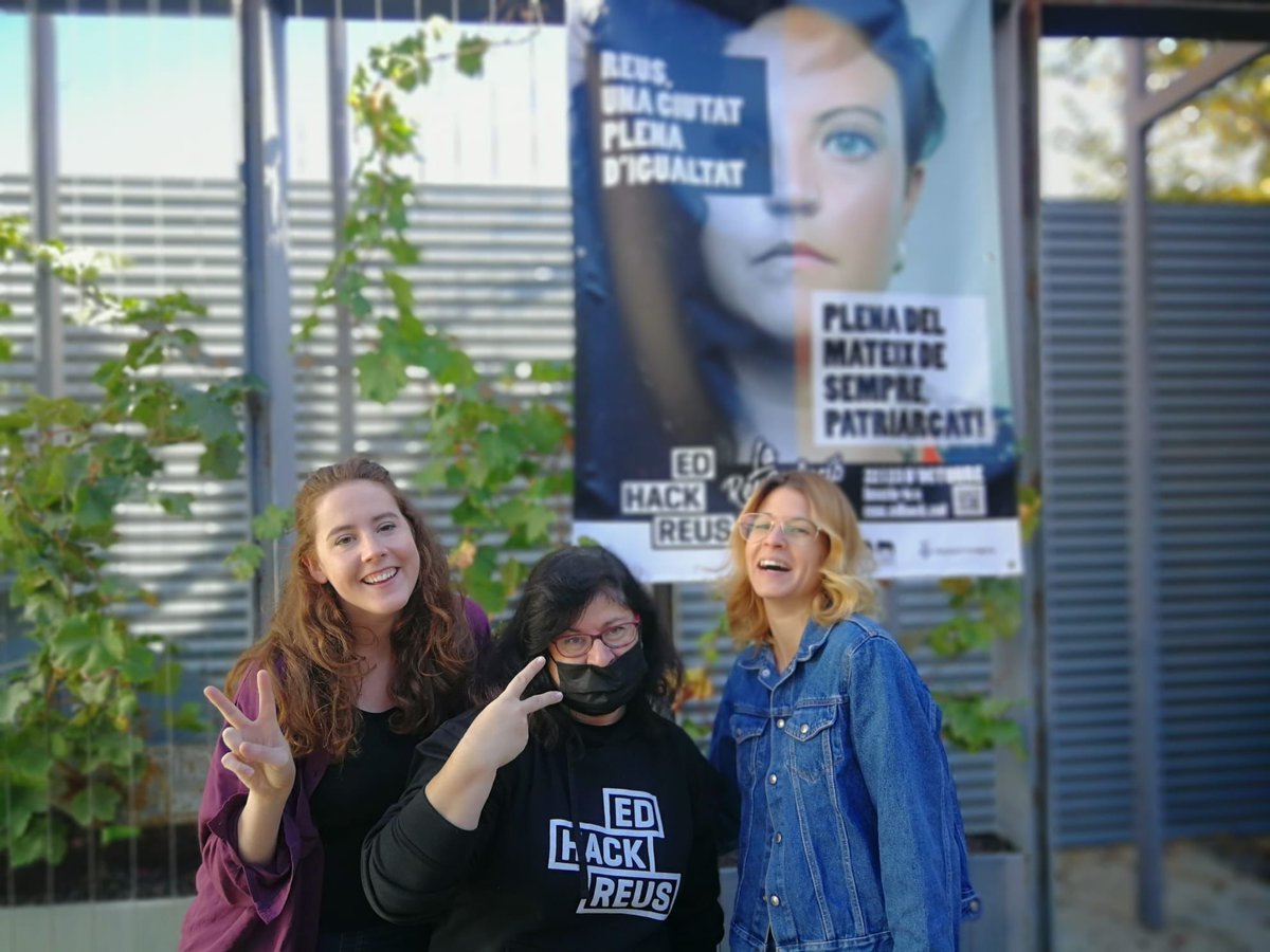 afortunyada's tweet photo. ☺ Gràcies @joventutReus per comptar amb mi com a mentora de la #EdhackReus ! Una gran experiència, que no faltin les idees!
@reus_cat @FundacioBofill #lareusvoluciourbana #creativitat #reus #comunicacio https://t.co/I0fRxj6kth