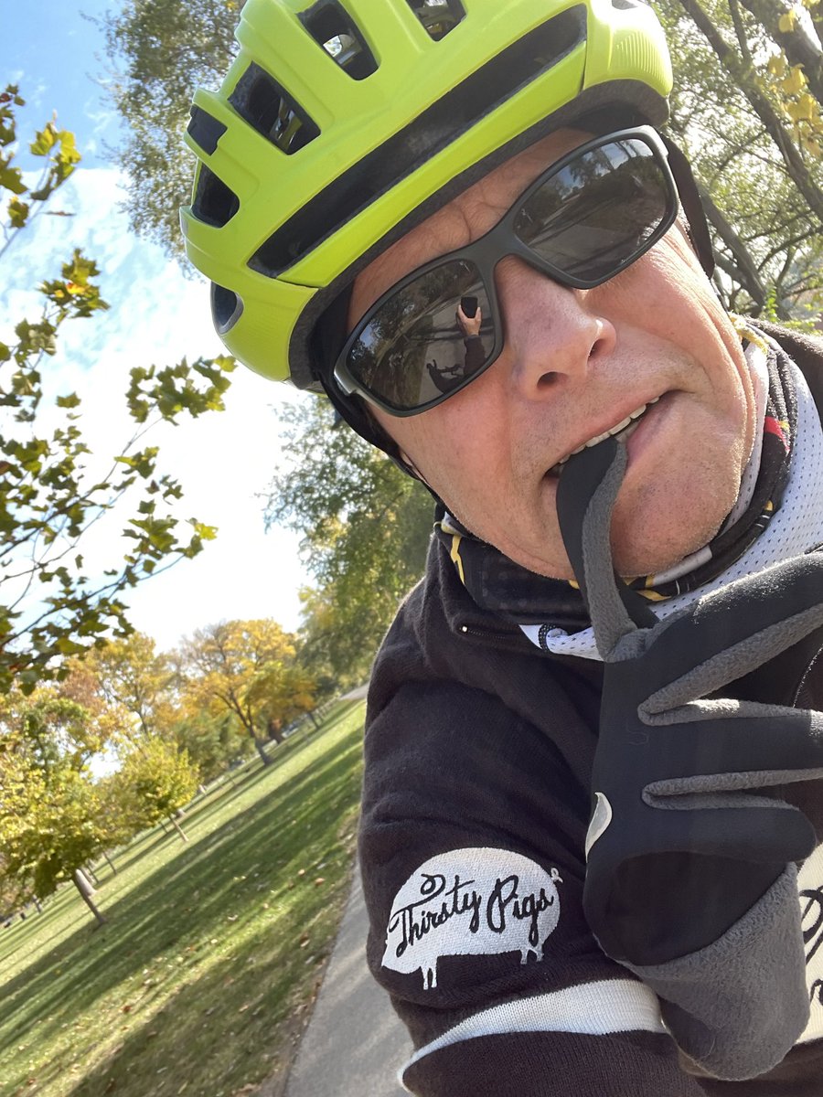 ThirstyPigs's tweet photo. If y’all see Tony wish him a happy birthday! #cheers #cyclingfriend #drinkingbuddy Have a great day! https://t.co/6RgC0ztqr7