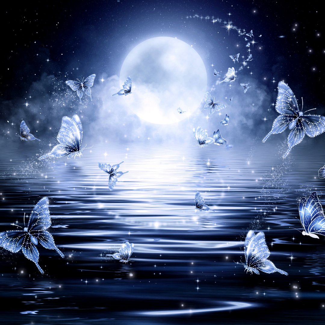 "Escape from the black cloud that surrounds you. Then you will see your own light as radiant as the full moon." -  Rumi, buff.ly/2WAyvoa

#life #magicallife #life #magicalquotes #positivity #shine