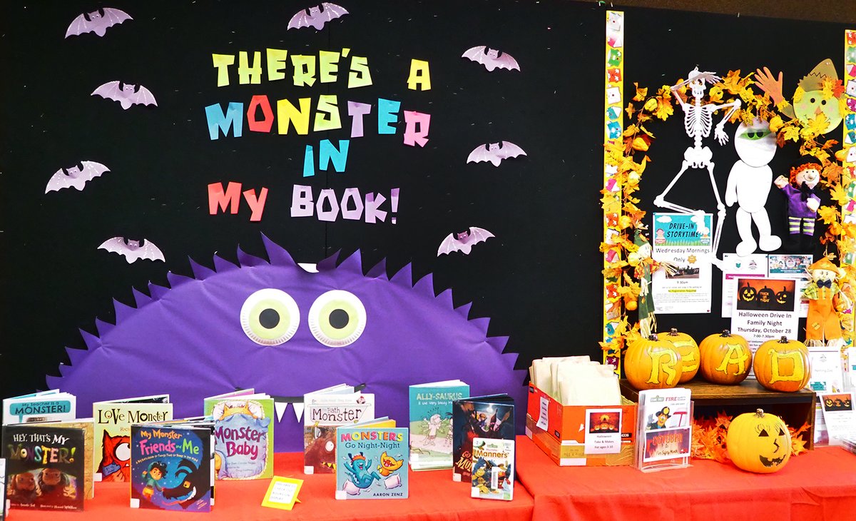 cincylibrary's tweet image. 🚨 Library staff appreciation post 🚨

Our team brings excitement and wonder to every holiday—especially Halloween! Stop by one of our #41branches and explore today.