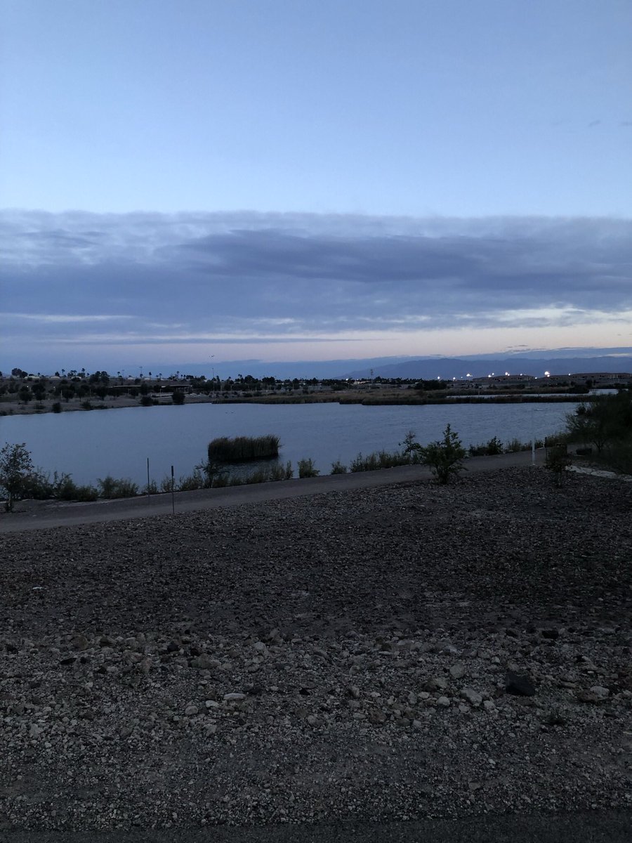 TBMgolf's tweet photo. Even when the sun’s not up on my side of town #Henderson #CornerstonePark @mmmohio1 & are still walking. #HealthyLife #BalancedLife #ConsistentLife #StressFreeLife #SuccessfulLife #Motivation4Life #Period https://t.co/YswV63bhEL