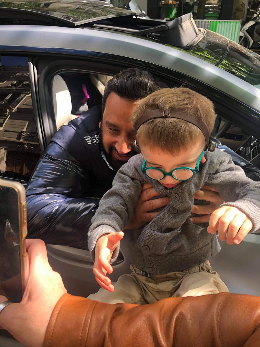 BabyAssociation's tweet photo. Dans moins de une semaine on sera dans le public avec toi ☺️😀 mais sans notre petit Loulou car il n’a pas encore le droit 😌😞 il aurait été heureux de revoir tatate 😊😅@Cyrilhanouna @weclap_fr  bon tournoi de paddle 👍😊 https://t.co/Ot9iONJKDY
