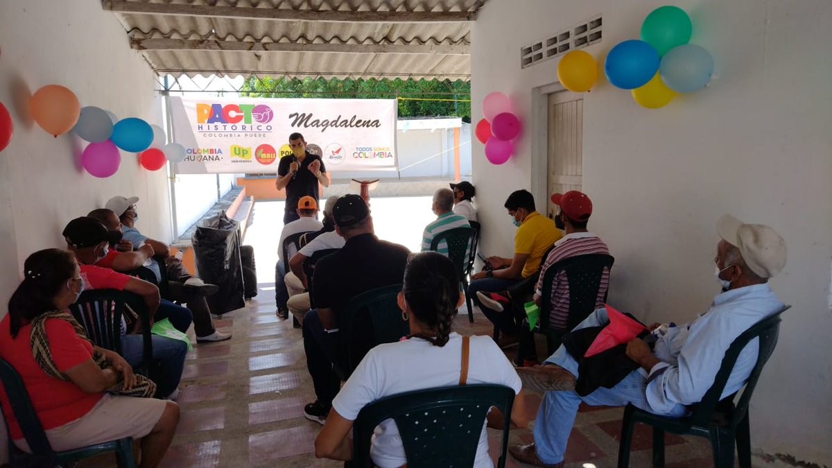 ColombiaHumanaM's tweet photo. Reunión Pacto Historico ARACATACA Magdalena, con representantes de los  partidos y organizaciones Alternativas del Magdalena...
#PactoHistorico https://t.co/9dAbMYdTFH