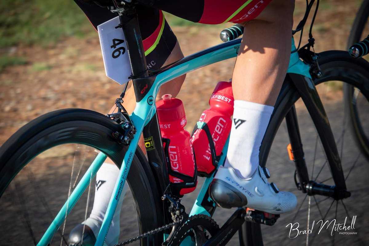 officeguru2022's tweet photo. Sleepy River Runs 2021 @WhiteIncCoach @BiogenSA @BianchiOfficial @jj_cycling @Cyctecdist #sheshafuels https://t.co/OTsBE5pwbV