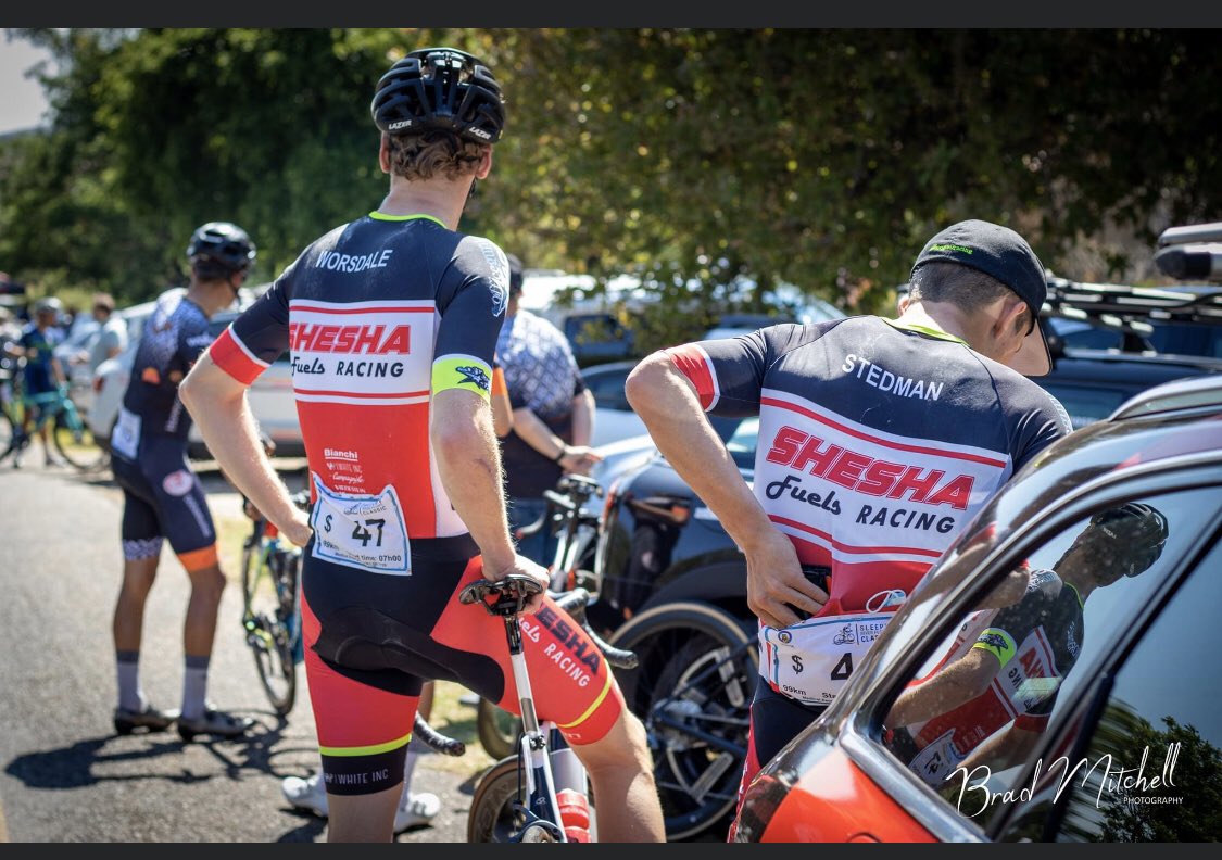 officeguru2022's tweet photo. Sleepy River Runs 2021 @WhiteIncCoach @BiogenSA @BianchiOfficial @jj_cycling @Cyctecdist #sheshafuels https://t.co/OTsBE5pwbV