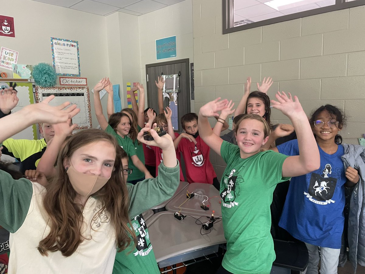 Ginger Landes tweet media