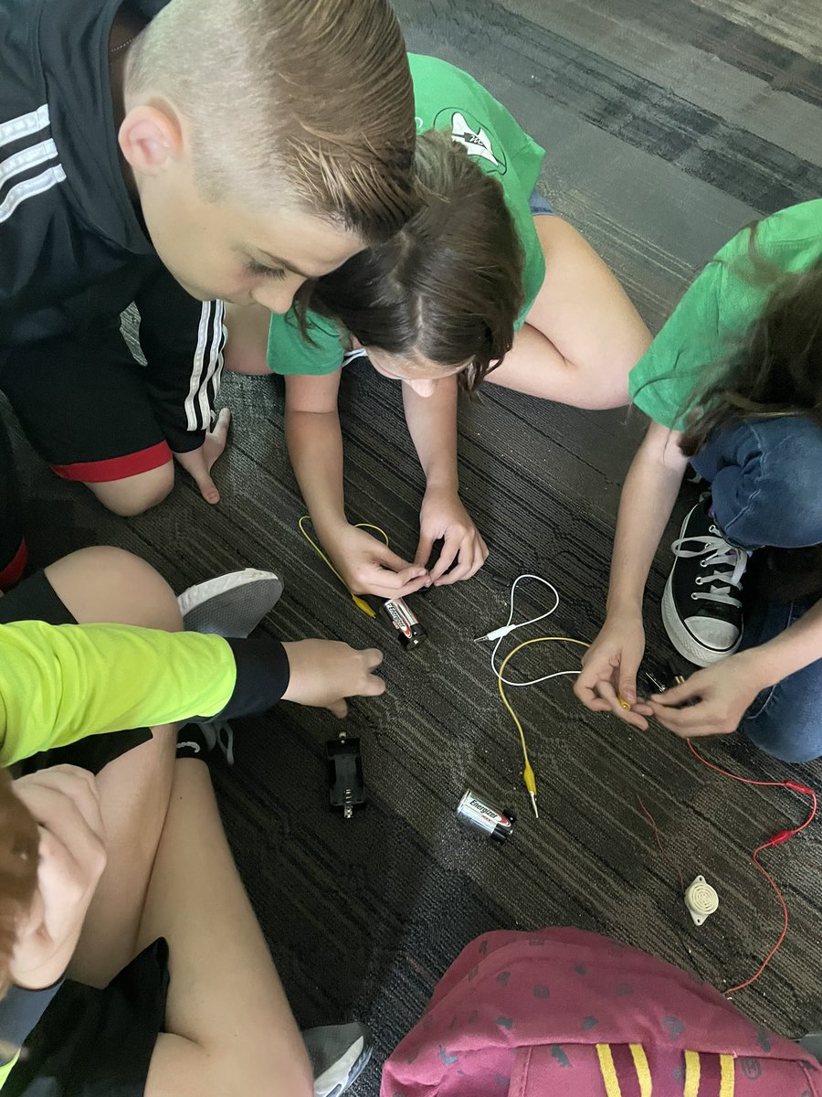 Ginger Landes tweet media