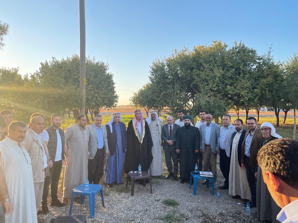 Bugün Köseören köyün de değerli amca çocuklarımızdan bin-i Muhammed aşireti kacar  kolundan, şeyh Berces oğlu şeyh İsmail El Berces'i ziyarette bulunduk bize âbâ giydirerek onurlandırdılar.Bize göstermiş oldukları ilgi ve alakadan dolayı teşekkürlerimizi sunuyoruz