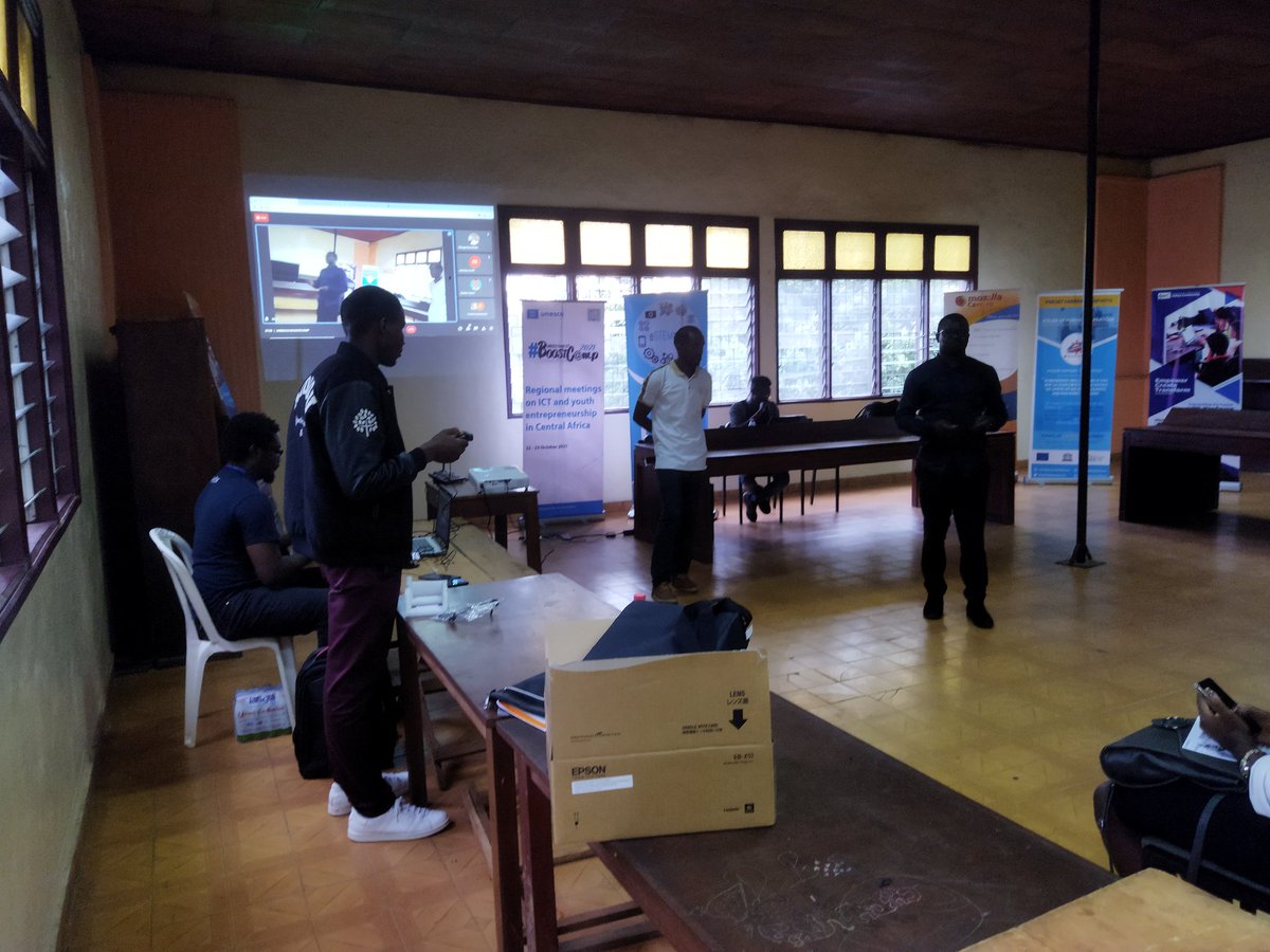 17h20. L'#UnescoBoostCamp se poursuit. Questions-réponses autour de la 3D