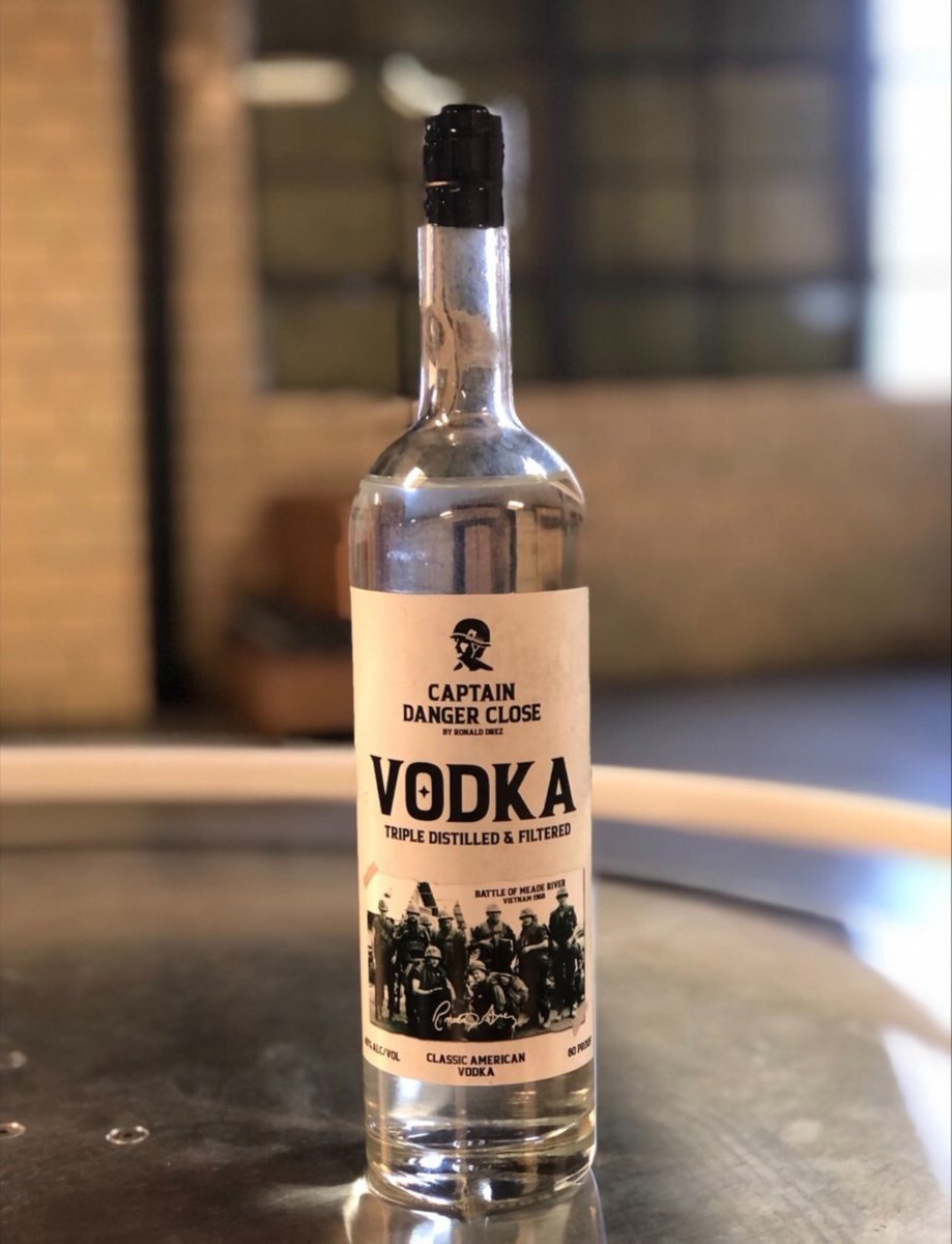 RonaldDrez's tweet photo. Happy weekend! The weekend is the perfect excuse to buy some Captain Danger so shop now! 

#captaindangerclose #bourbon #kentuckybourbon #spirits  #alcohol #drinks #drinkstagram #liquor #marines #veterans #tastingkit #whiskey https://t.co/YNsgEZTfPk