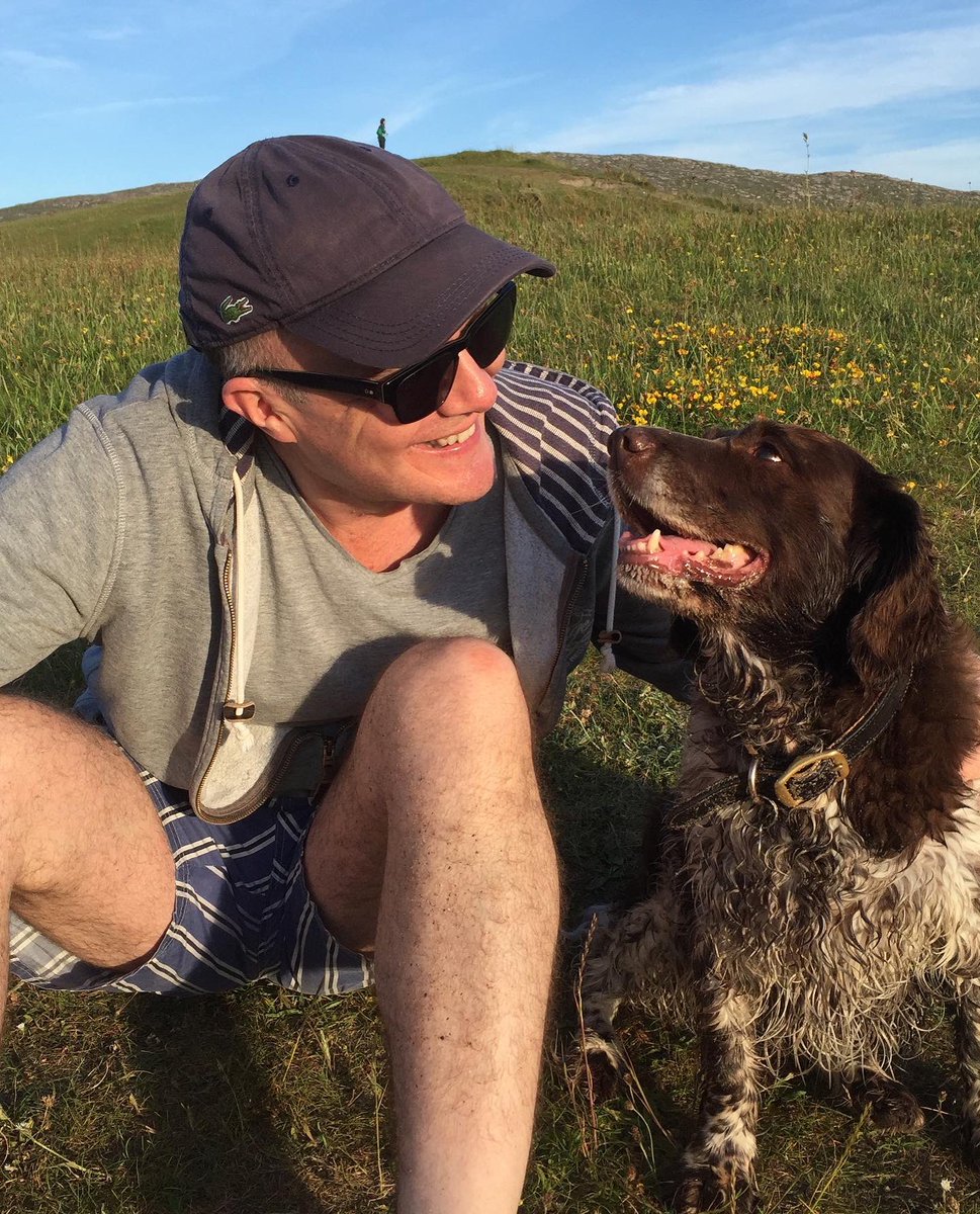 JamesSweetman's tweet photo. Our beloved dog Cara passed away yesterday at the grand age of 16.5. We are heartbroken. It was such a privilege being her ‘Dog Dads.’ She was the centre of our lives.
Cara 19th April 2005 - 22nd Oct. 2021 https://t.co/jWy1AqhUfD