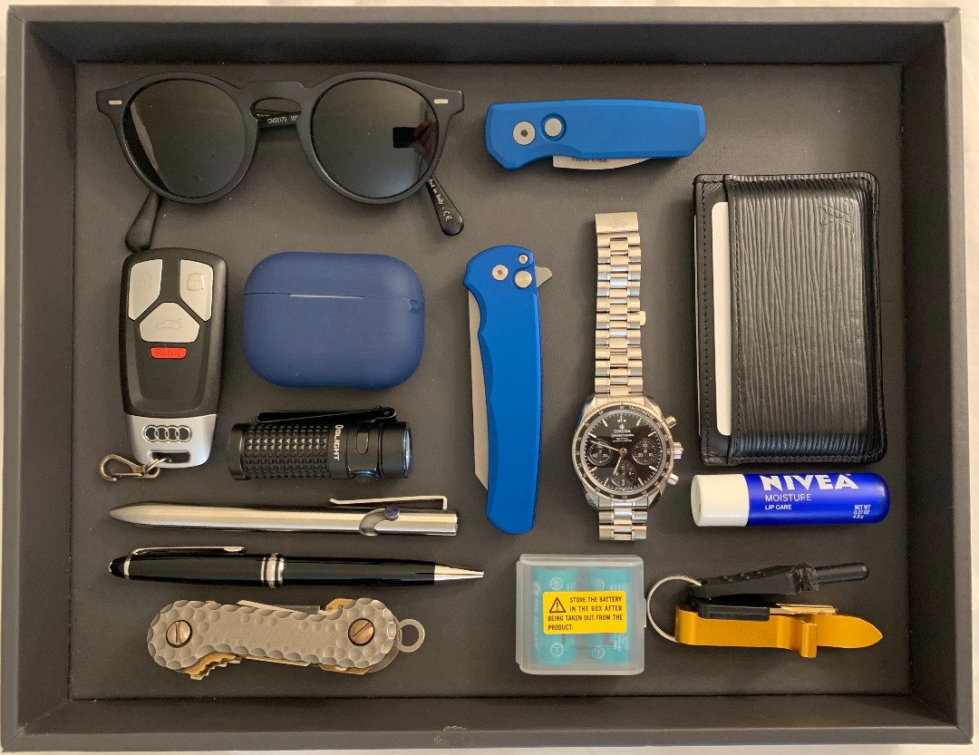 College (Off Campus) Carry dlvr.it/SB8zCQ