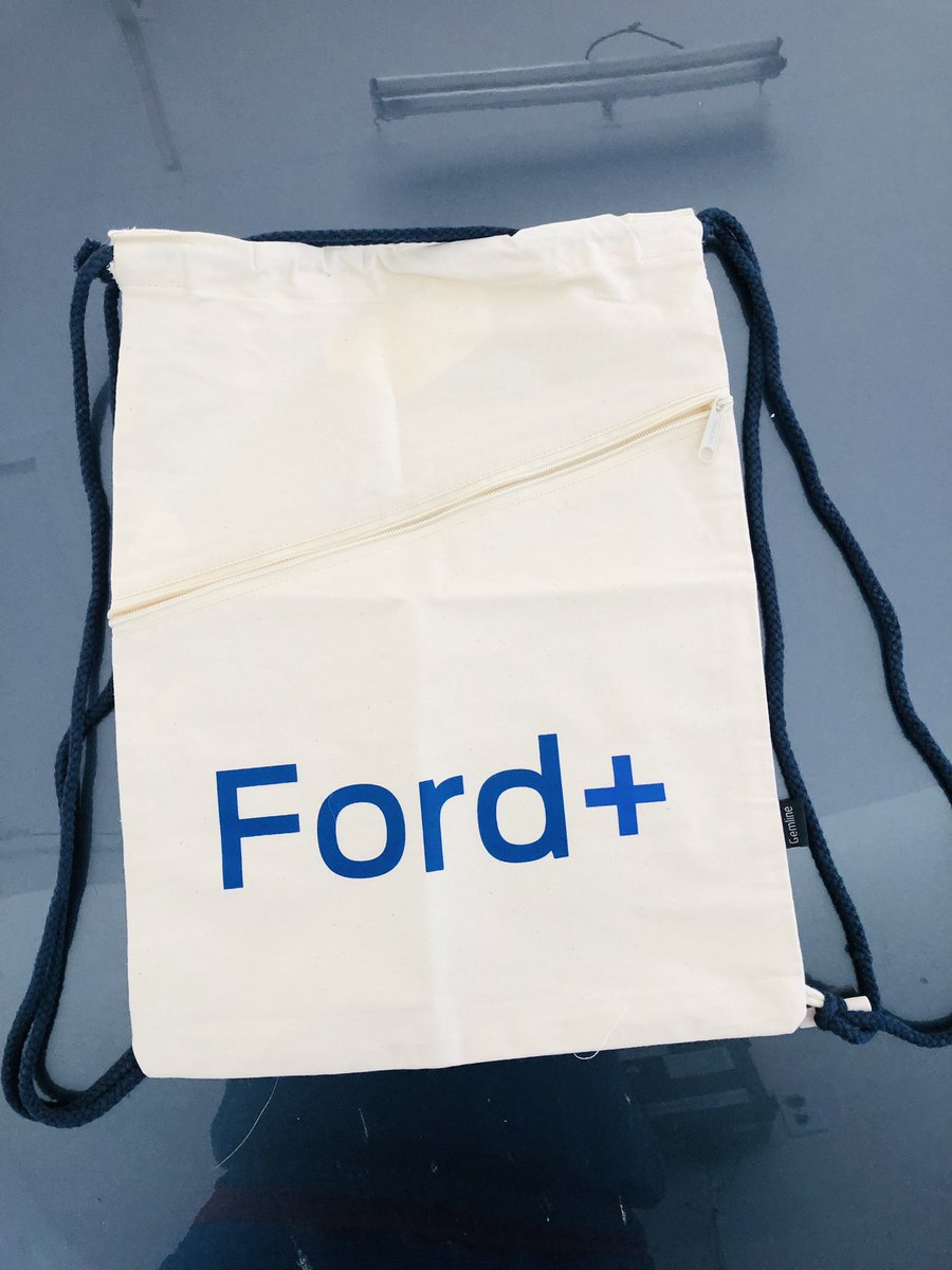 milindjagre's tweet photo. @mrlevine look what I got in mail ❤️🇺🇸👌🏽🛻 #fordplus #BuiltFordProud https://t.co/CaBkfQl5vK