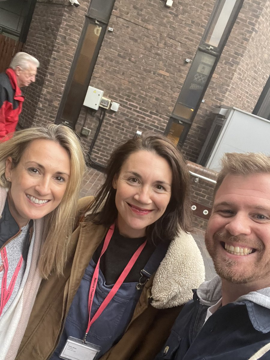 letsactdrama's tweet photo. @HelesDrama EPIC DAY, with @NTConnections loved meeting our writer Katie Simms!!! Now to get casting!! https://t.co/5lM2wZtENG
