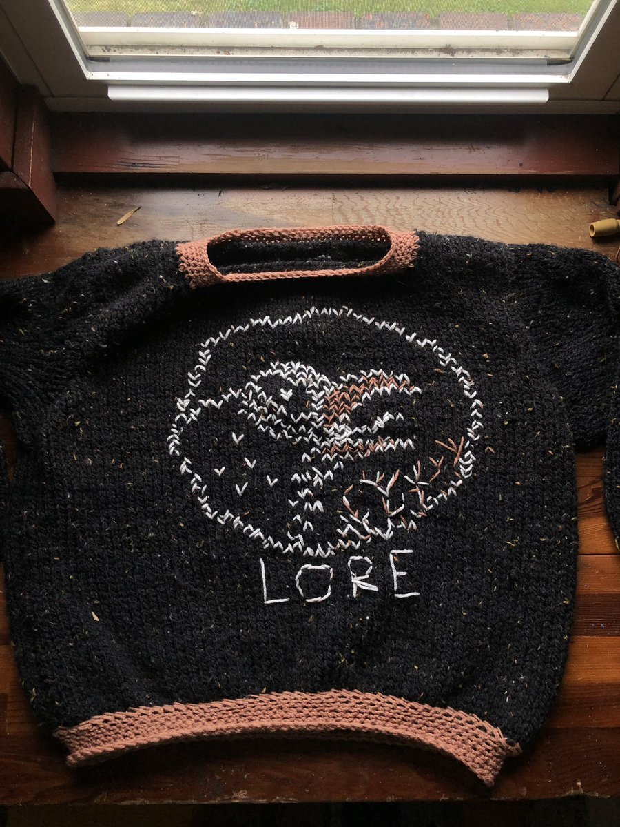gamingfrogs5's tweet photo. I knitted a sweater for the spooky season inspired by @lorepodcast I’ve been a listener for years but I’ve never said hi… Hello @amahnke !!! https://t.co/ayhsaOXorB