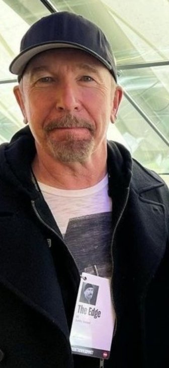 g_gormo's tweet photo. I woke up in #u2 but they still made me wear a name tag
#u2
#u2fam
#MrTheEdge https://t.co/L3fYAfgBxG