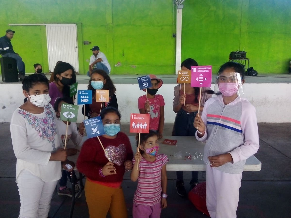 VvsT4's tweet photo. La pulsera de la menstruación @MHDay28May @GirlupAgs https://t.co/Agulq9gaPq