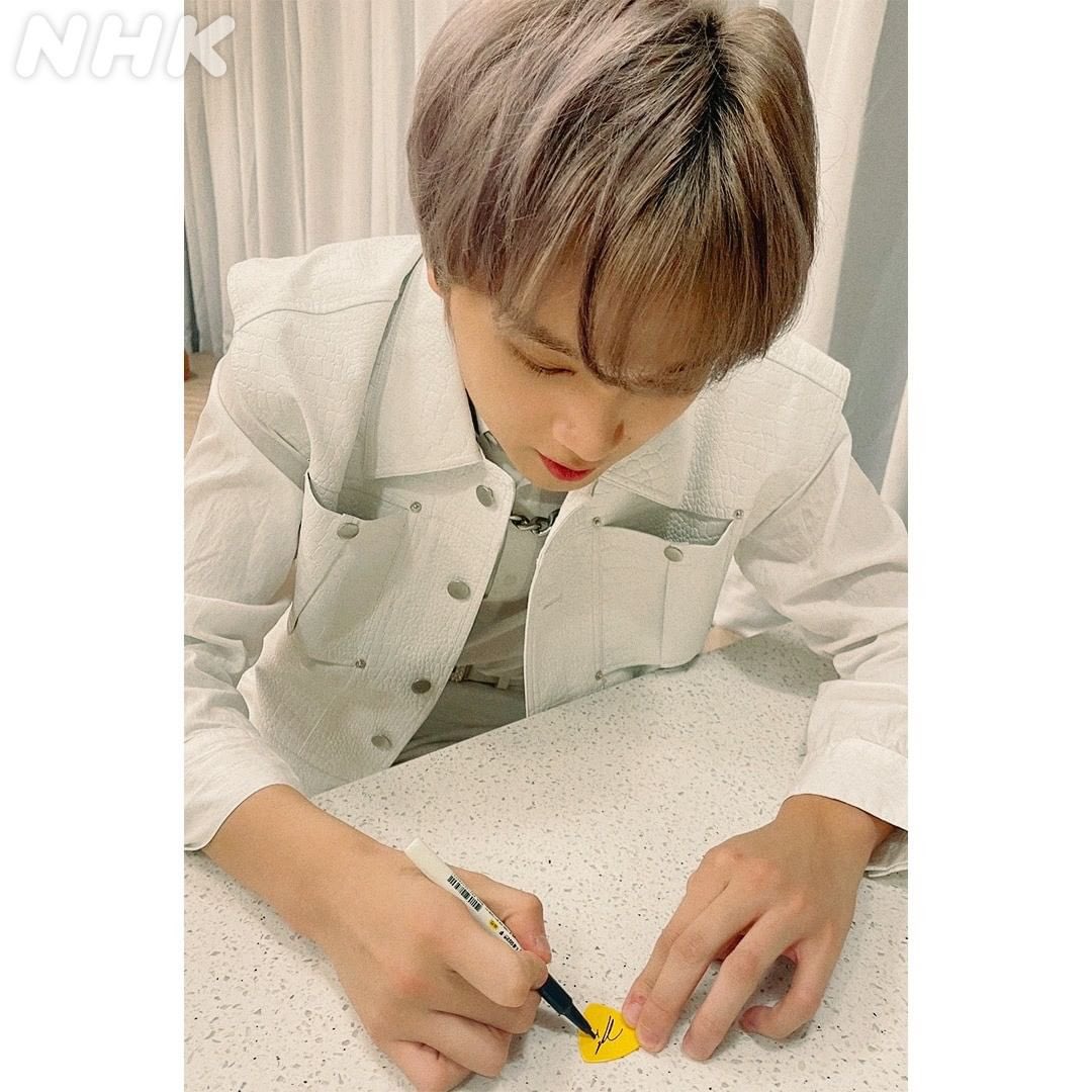 haechanpudu0601's tweet photo. nhk_oto 인스타그램

#해찬 #HAECHAN https://t.co/9NhtgazO3a