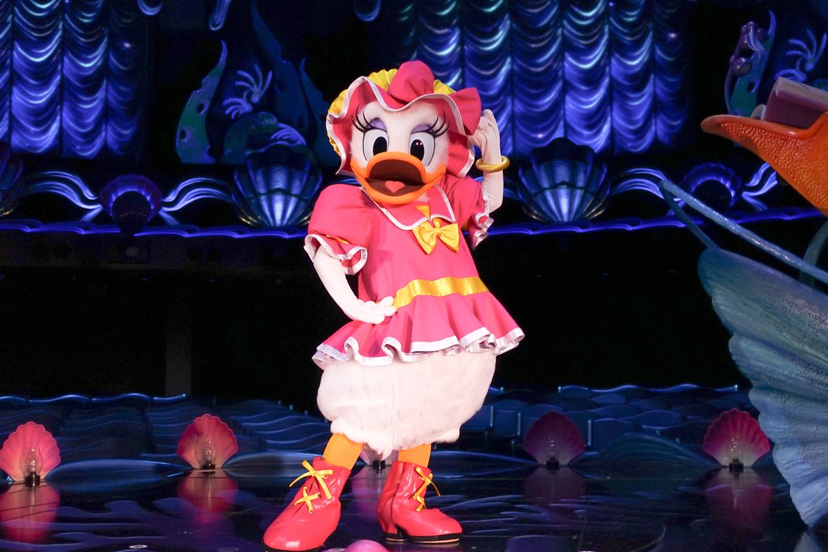 ট ইট র オーミホー 周年おめでとうって直接言えて嬉しかった ドナは小さくバンザーイやったー ってしてて 今は大きな声出せないから小さくゆっくり何回もするんだってさ ５回くらい一緒にやったー ってしたの楽しかった デイジーは安定の可愛さでした