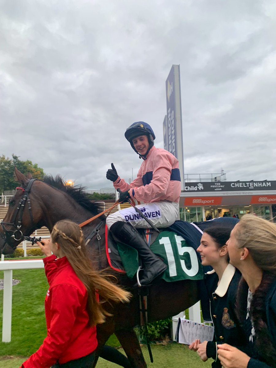 Thumbs up if you won the last race of #TheShowcase 🤩

Bonttay makes it a double on the day for trainer @OBMRacing 👏🏻