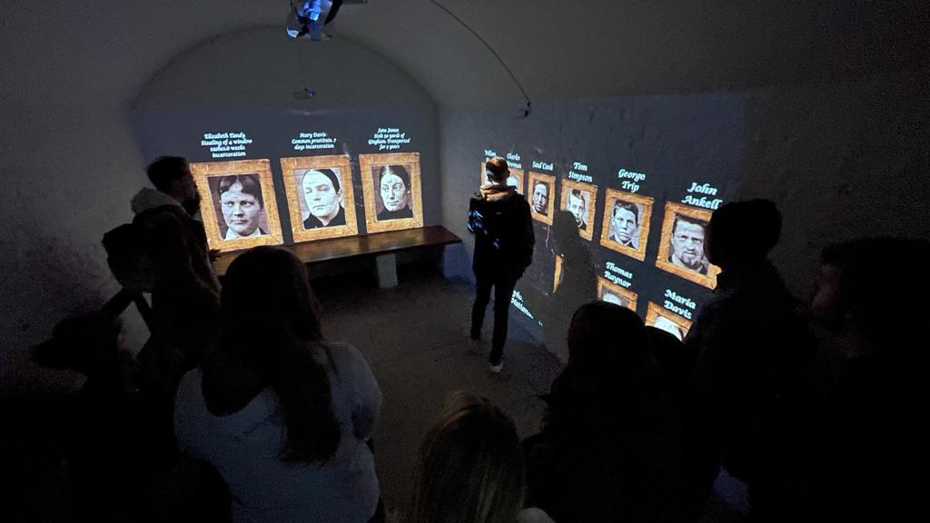 CAVA Research tweet media