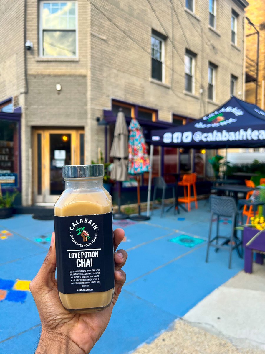 ChowandCompany's tweet photo. Feel a little love on Saturday at @CalabashTea! 🍵

#ChowCompany #ChowDown #CalabashTea #BlackOwned #DCBlogger #DMVfoodies #DCeats #TasteDC #EaterDC #TSRFoodies #FoodPorn #BlackFoodies #DCBlogger #DMVfoodie #DMVfoodies #DMVfoodieCrew #DCeats #TasteDC #EaterDC #Yum #Foodie https://t.co/ZnnZPjicRr