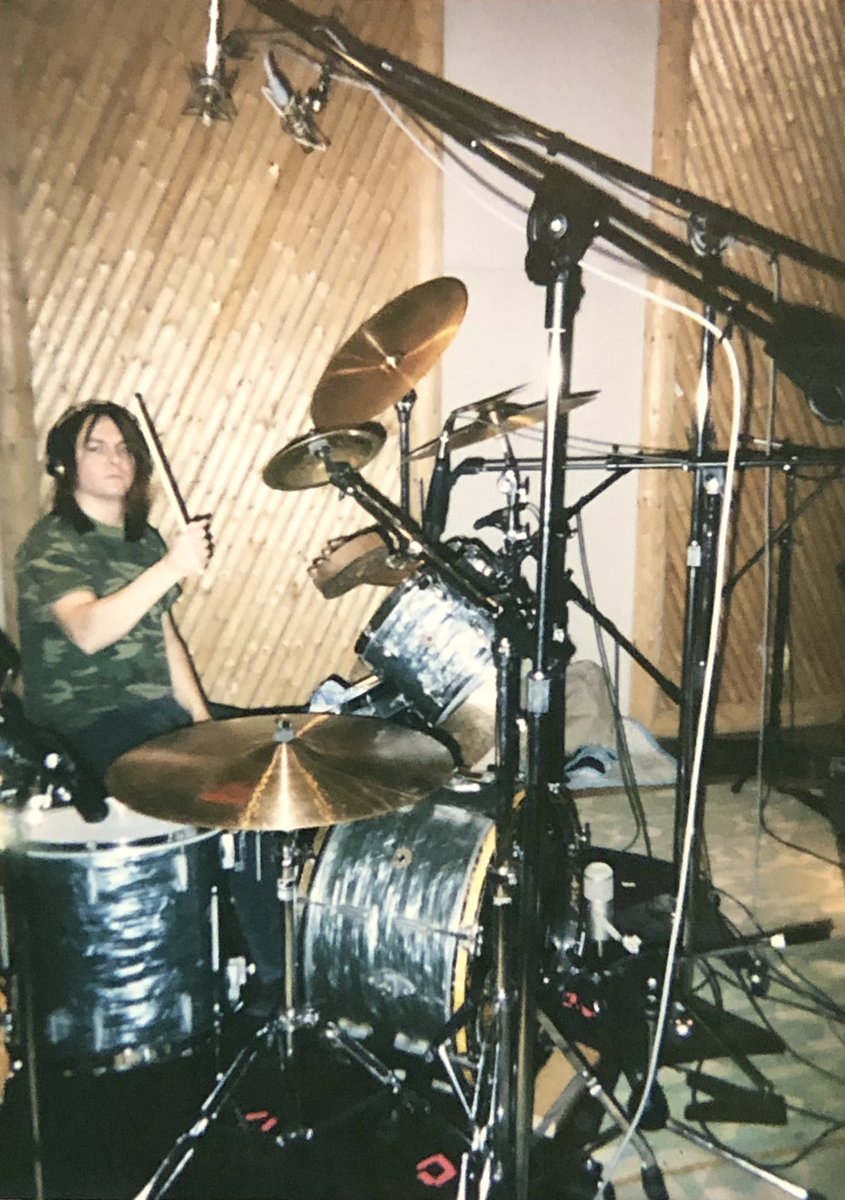 toshikasai's tweet photo. HBD to @drcrover of @melvinsdotcom #thehookstudios in 2001, Hostile Ambient Takeover session. https://t.co/JDJpBZY9Gp