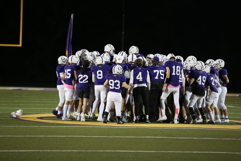 MJcalaway15's tweet photo. Last 4 seasons have been a true blessing. Couldn’t have asked for better teammates and coaches to have worked with the last 4 years. Football is more than just a game,it is the relationships and memories you create while playing a game that you love💜. https://t.co/YUYnQBETIc